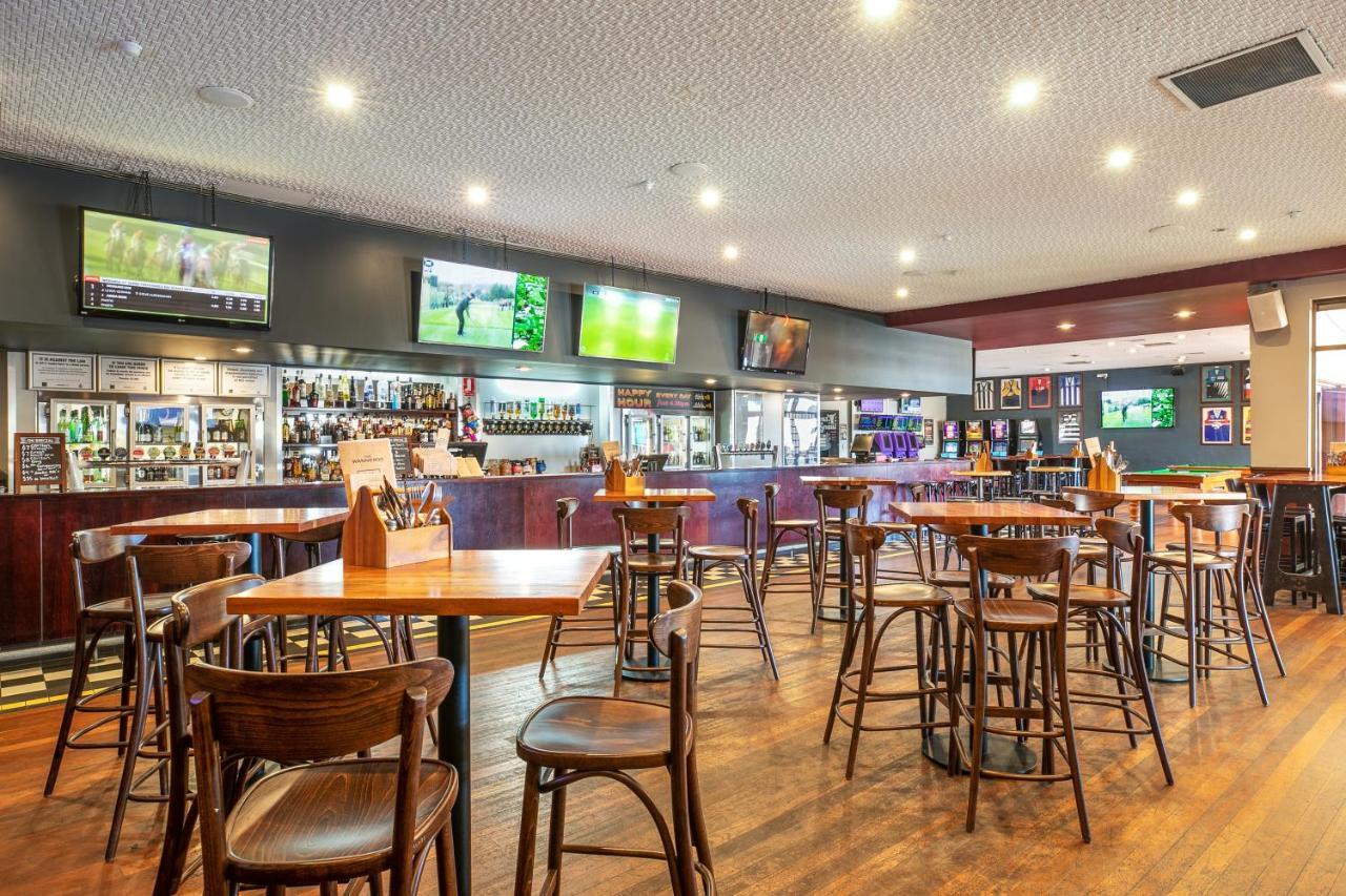 Nightcap At Wanneroo Tavern Exterior photo
